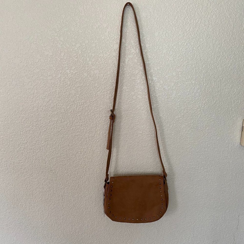 Jac & Annie Crossbody Brown Color